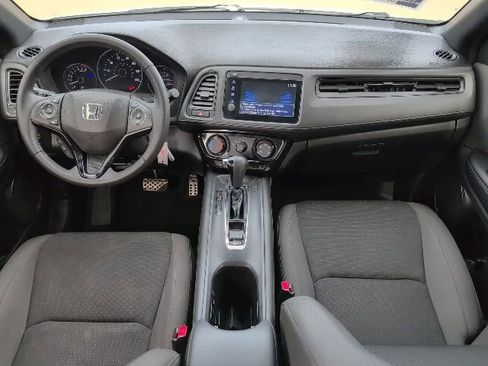 Used 2021 Honda HR-V Sport image 5