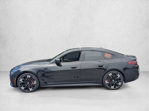 New 2026 BMW M440i RWD image 5
