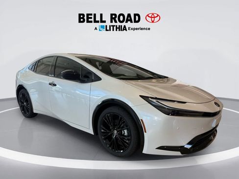 New 2026 Toyota Prius Plug-In Hybrid FWD image 9