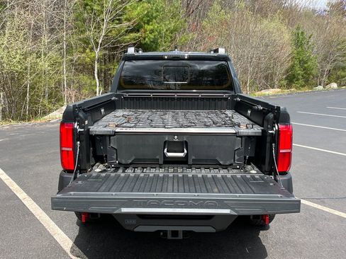 Used 2025 Toyota Tacoma 4x4 Double Cab Hybrid w/ Tow Tech Package image 22