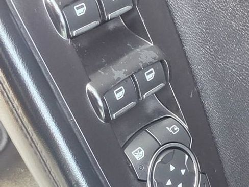Used 2017 Lincoln MKX Select w/ Select Plus Package AWD/4WD image 19