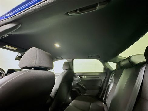 Used 2022 Honda Civic Sport image 13