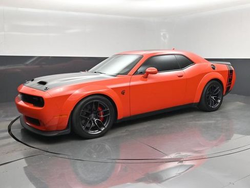 Used 2019 Dodge Challenger SRT Hellcat Redeye RWD image 9