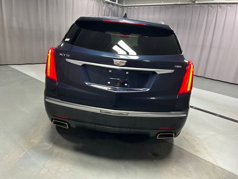 Used 2017 Cadillac XT5 FWD image 6