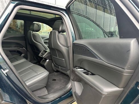 Certified 2024 Cadillac Lyriq Sport image 14