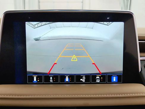 Used 2023 Chevrolet Tahoe Premier image 30