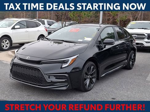 Used 2024 Toyota Corolla SE image 4