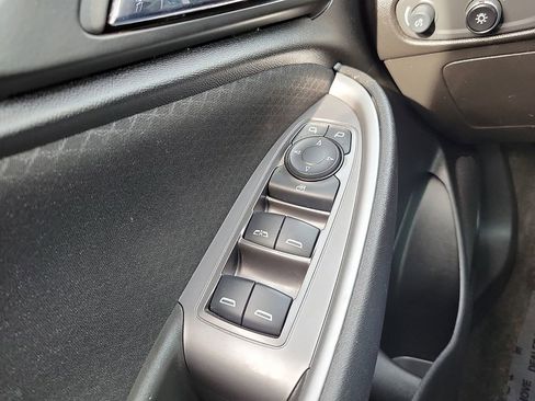 Used 2025 Chevrolet Malibu LT FWD image 14