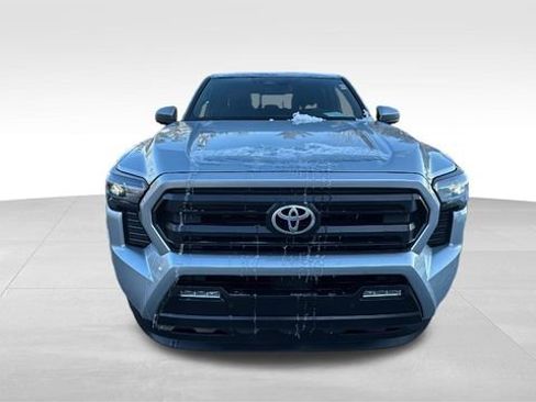 Used 2024 Toyota Tacoma SR5 image 8