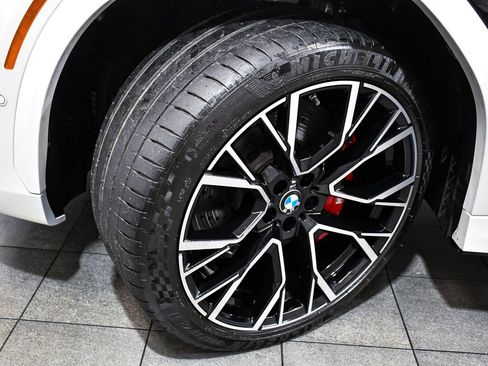 Used 2025 BMW X6 M Competition w/ Executive Package AWD/4WD image 7