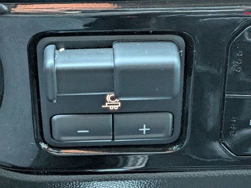 Used 2022 GMC Sierra 1500 Elevation w/ Elevation Premium Package image 26