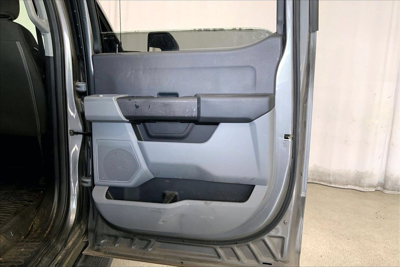 Used 2025 Ford F350 XL AWD/4WD image 23