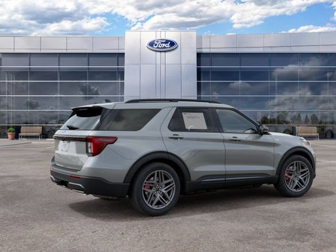 New 2027 Ford Explorer ST-Line w/ Premium Package AWD/4WD image 6