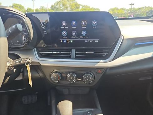 Used 2024 Chevrolet Trax LS w/ Driver Confidence Package FWD image 19