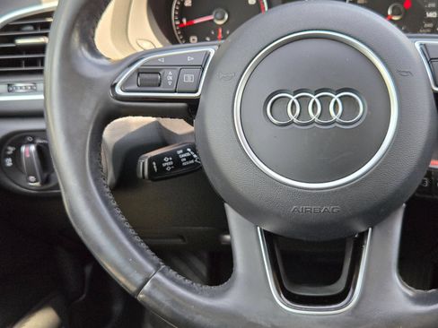 Used 2017 Audi Q3 2.0T Premium FWD image 21