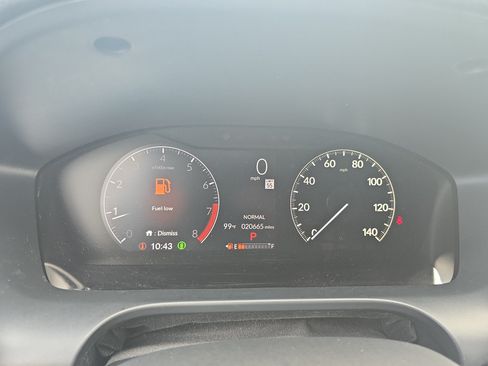 Used 2024 Honda HR-V Sport image 18
