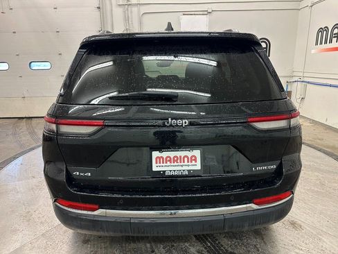 Certified 2023 Jeep Grand Cherokee Laredo image 13