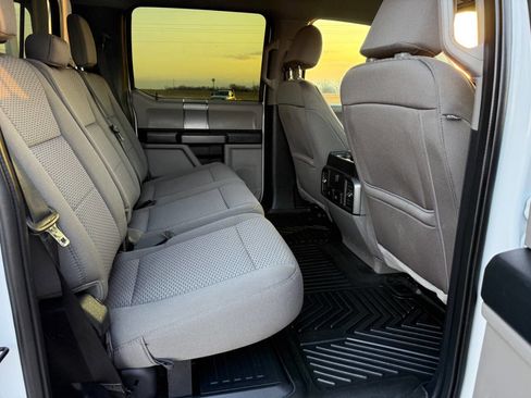 Used 2021 Ford F350 XLT w/ XLT Premium Package image 34