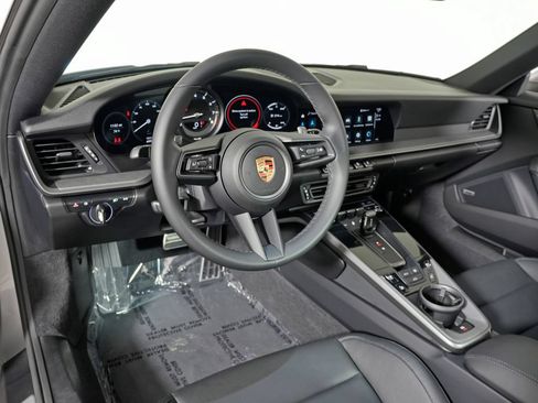Certified 2024 Porsche 911 Carrera RWD image 4