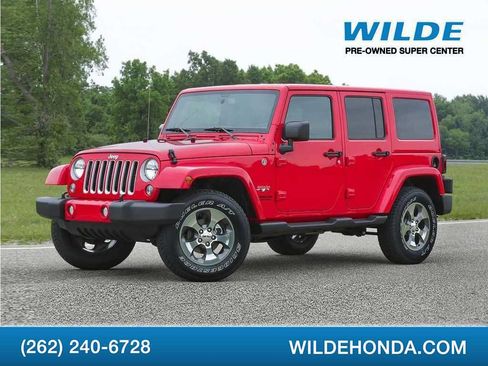 Used 2017 Jeep Wrangler Unlimited Sahara w/ Connectivity Group AWD/4WD image 1