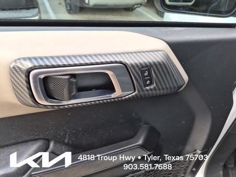 Used 2024 Ford Bronco Wildtrak AWD/4WD image 22
