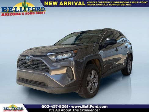 Used 2022 Toyota RAV4 LE AWD/4WD image 1