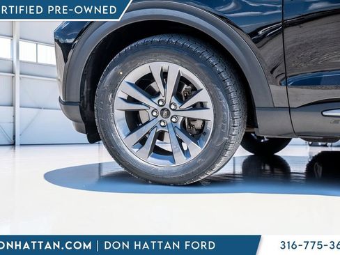 Certified 2023 Ford Explorer XLT w/ Equipment Group 202A AWD/4WD image 36