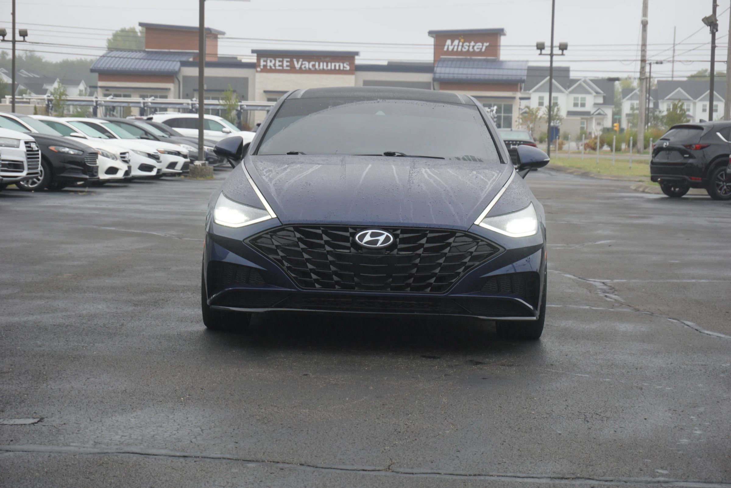 Used 2021 Hyundai Sonata SEL w/ Convenience Package FWD image 2