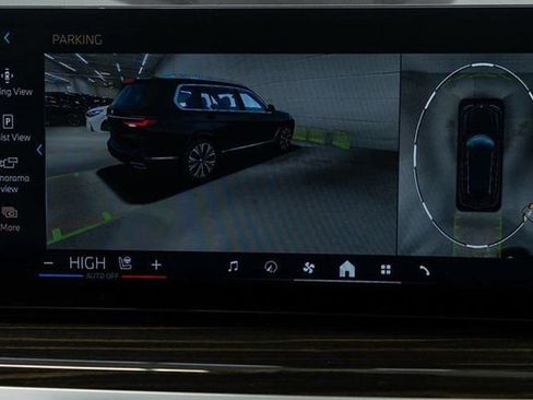 Used 2025 BMW X7 xDrive40i image 34