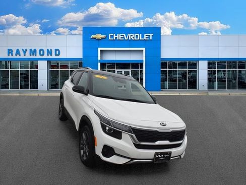 Certified 2021 Kia Seltos S FWD image 9