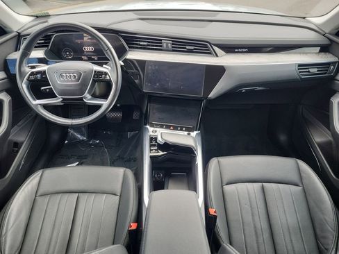 Used 2021 Audi e-tron Premium Plus w/ Premium Plus Package AWD/4WD image 13