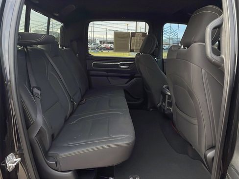 Used 2019 RAM 1500 Big Horn image 14