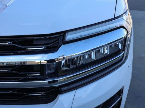 Used 2024 Ford Expedition Max Limited image 10