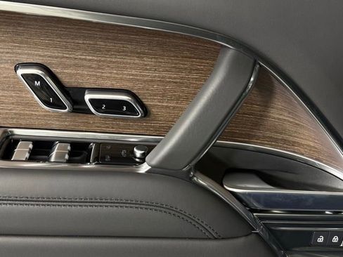 New 2026 Land Rover Range Rover SE AWD/4WD image 14