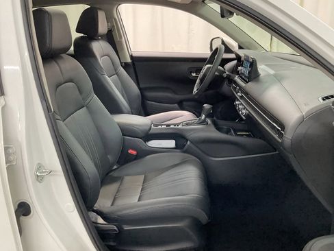 Certified 2024 Honda HR-V EX-L image 30