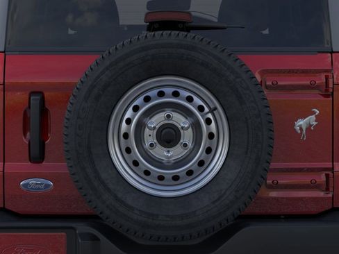 New 2025 Ford Bronco 4-Door image 26