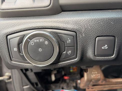 Used 2020 Ford Ranger XL w/ Equipment Group 101A Mid image 14