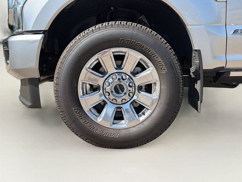 Used 2022 Ford F350 Platinum AWD/4WD image 34