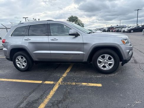 Used 2014 Jeep Grand Cherokee Laredo w/ Quick Order Package 23E AWD/4WD image 6