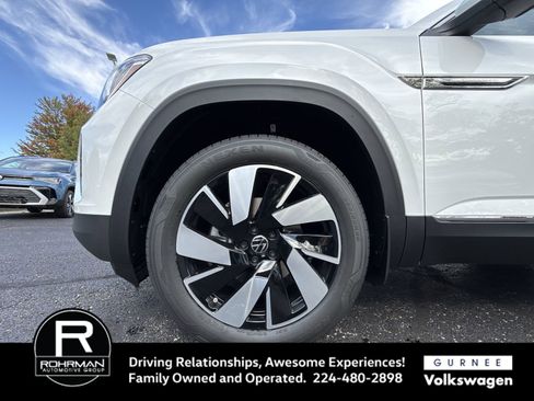 New 2026 Volkswagen Atlas Cross Sport SEL image 12