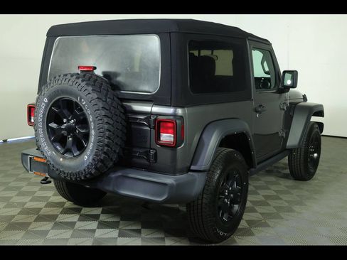 Used 2021 Jeep Wrangler Sport AWD/4WD image 15
