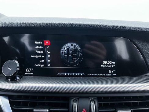 Used 2018 Alfa Romeo Stelvio Ti Sport image 18