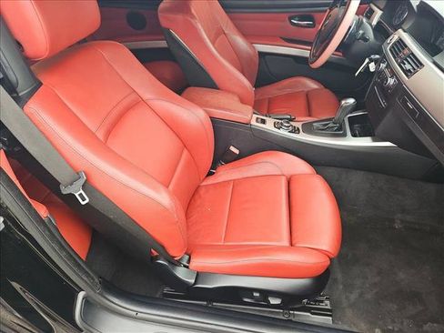 Used 2011 BMW 328i Convertible image 19