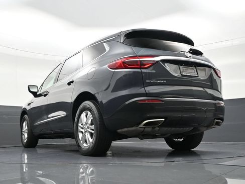 Used 2020 Buick Enclave Essence FWD image 27