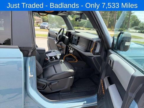 Used 2023 Ford Bronco Badlands AWD/4WD image 13