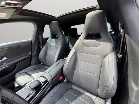 Used 2023 Mercedes-Benz CLA 250 4MATIC image 19