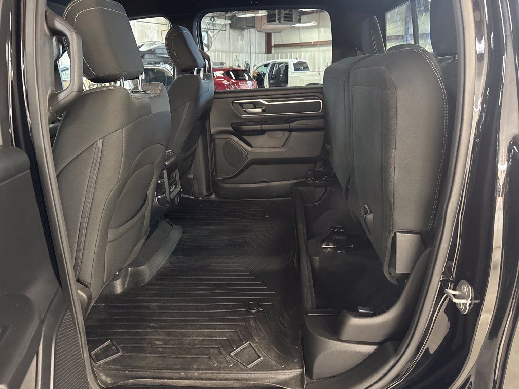 Used 2019 RAM 1500 Big Horn AWD/4WD image 27