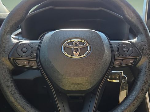 Certified 2025 Toyota RAV4 LE image 17