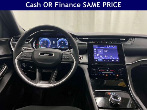 Certified 2025 Jeep Grand Cherokee Laredo X w/ Luxury Tech Group I AWD/4WD image 2