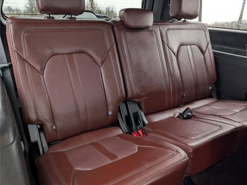 Used 2022 Ford Expedition Max Limited image 13